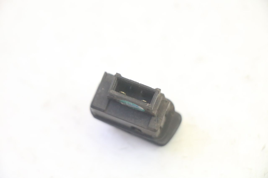 photo de CONMUTADOR CLAXON PIAGGIO MP3 125 (2006 - 2014) - Otra perspectiva