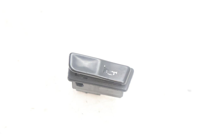 photo de CONMUTADOR CLAXON YAMAHA NEO'S NEOS 2T 50 (1998 - 2007) - Detalle de la pieza