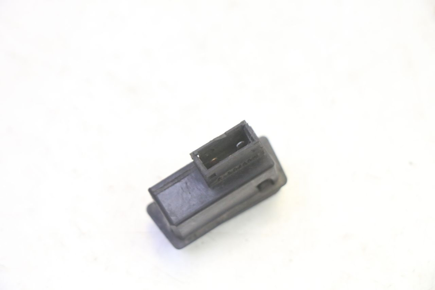 photo de CONMUTADOR CLAXON KYMCO LIKE 4T 50 (2019 - 2025) - Otra perspectiva