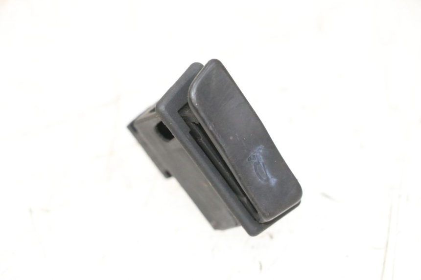 photo de CONMUTADOR DE CLAXON SYM ORBIT 2 4T 50 (2008 - 2017) - Vista principal