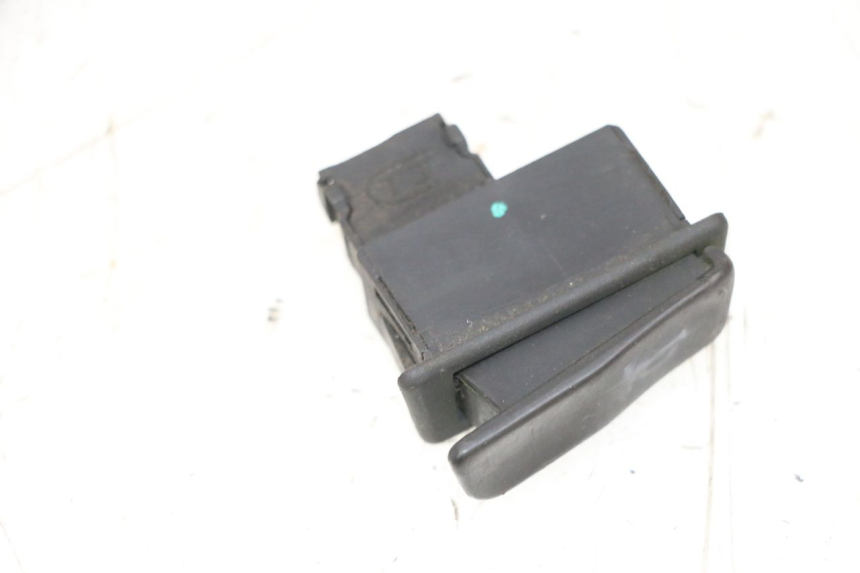 photo de CONMUTADOR DE CLAXON SYM ORBIT 2 4T 50 (2008 - 2017) - Detalle de la pieza