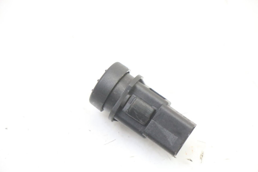 photo de CONMUTADOR CLAXON PIAGGIO NRG POWER PUREJET 50 (2018 - 2021) - Zoom estado de uso