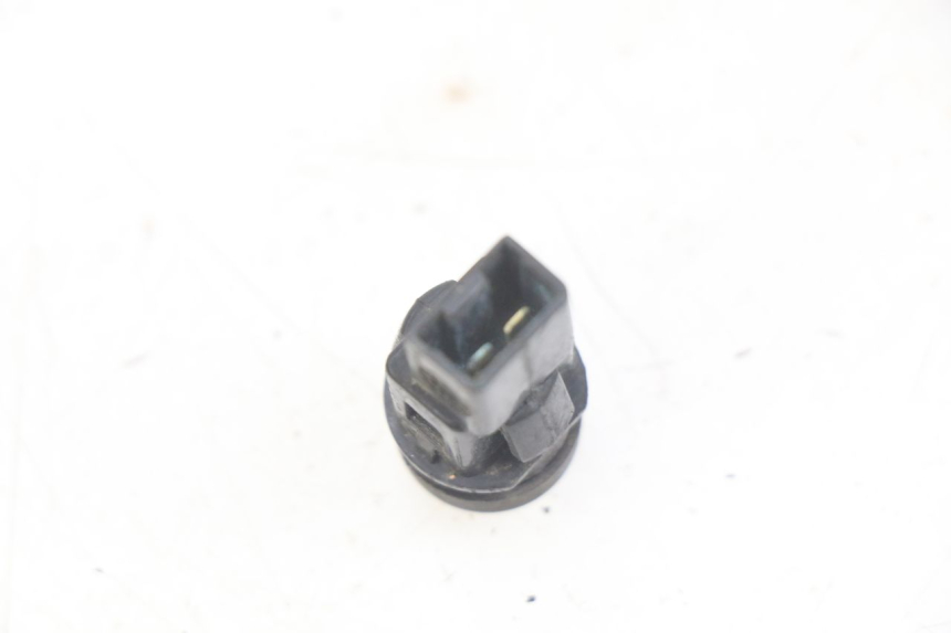 photo de CONMUTADOR DE CLAXON APRILIA SCARABEO LIGHT 125 (2007 - 2011) - Detalle de la pieza