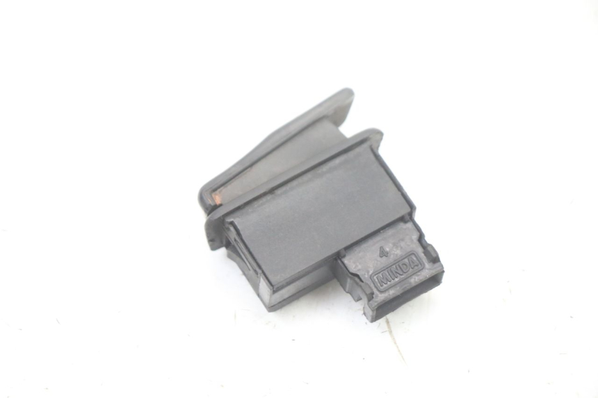 photo de CONMUTADOR DE CLAXON HONDA SCV LEAD 100 (2003 - 2007) - Otra perspectiva