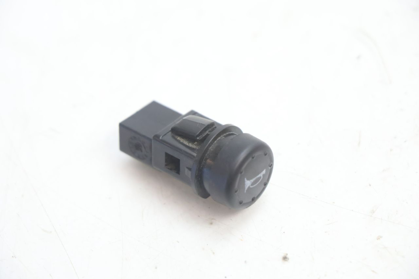 photo de CONMUTADOR CLAXON PIAGGIO TYPHOON 50 (2000 - 2009) - Detalle de la pieza