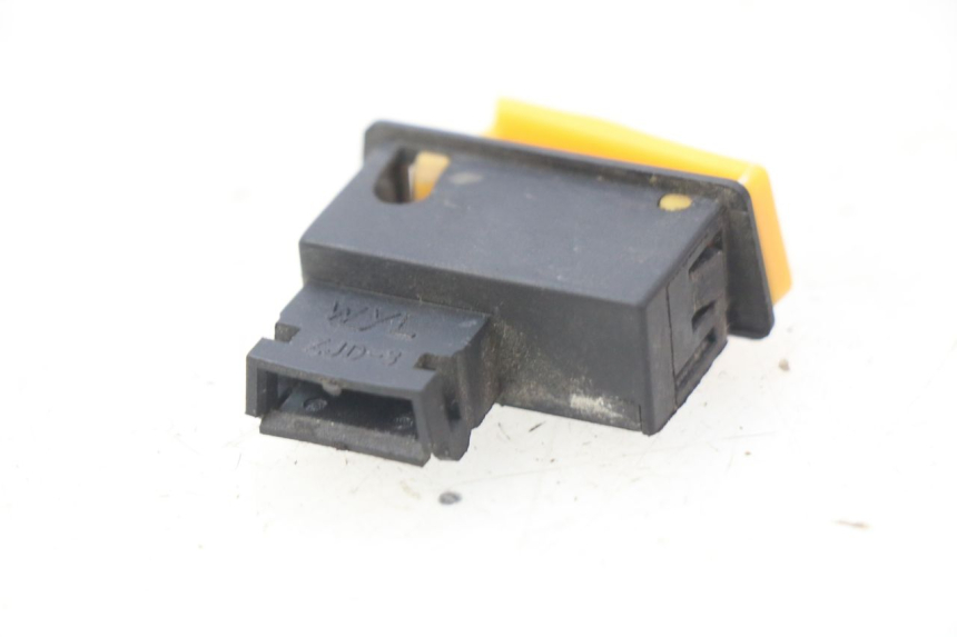 photo de CONMUTADOR DE CLAXON EUROCKA VIRTUALITY GT 4T 50 (2011 - 2017) - Zoom estado de uso