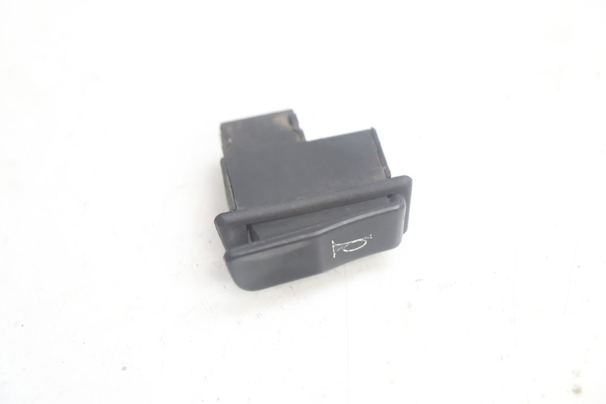 photo de CONMUTADOR DE CLAXON YAMAHA XMAX X-MAX 125 (2006 - 2009) - Detalle de la pieza