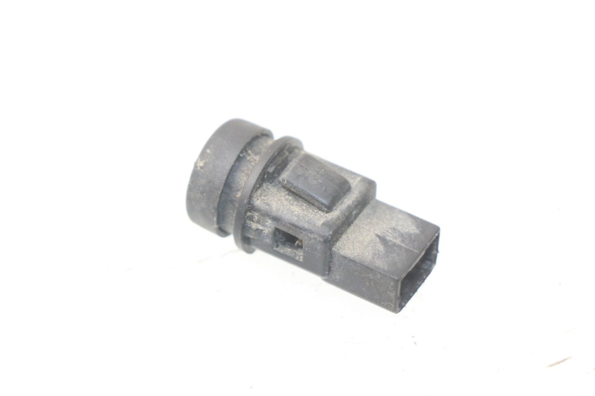 photo de CONMUTADOR DE CLAXON PIAGGIO X9 125 (2000 - 2003) - Zoom estado de uso