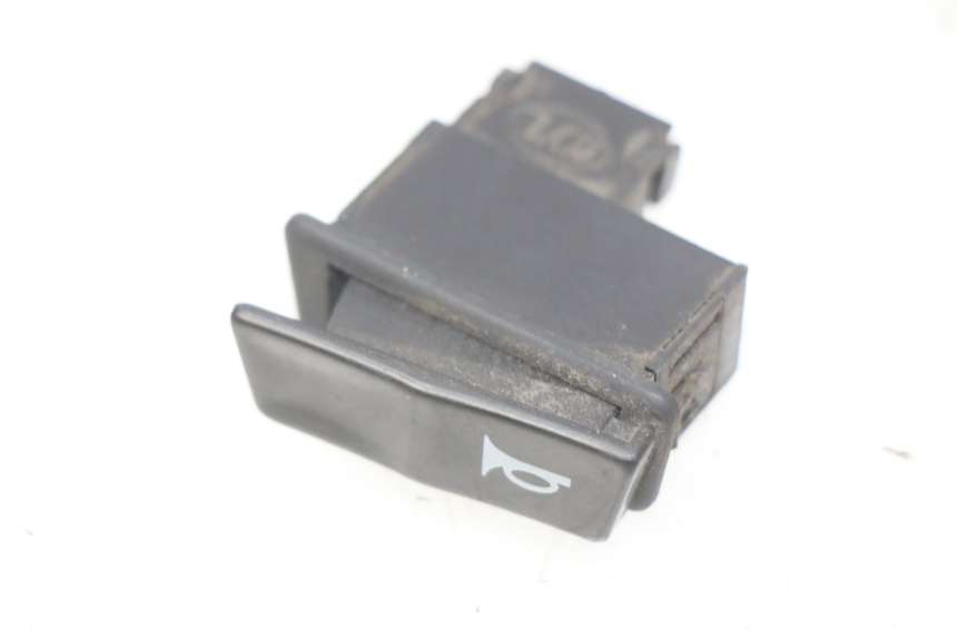 photo de CONMUTADOR DE CLAXON YIYING YY50QT-10 50 (2007 - 2022) - Detalle de la pieza