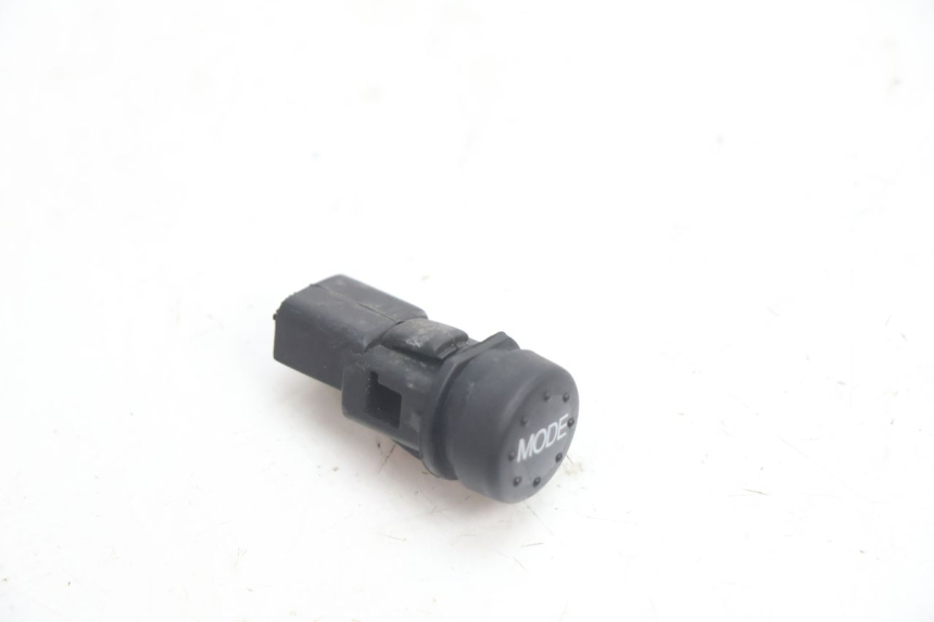 photo de COMMODO PIAGGIO MP3 LT 400 (2007 - 2012) - Detalle de la pieza