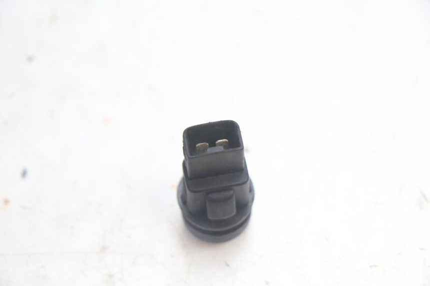 photo de COMMODO PIAGGIO MP3 125 (2006 - 2014) - Otra perspectiva