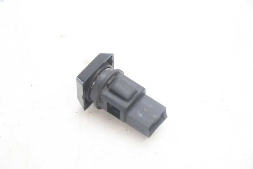 photo de MANDO APERTURA ASIENTO PIAGGIO MP3 HPE 530 (2022 - 2026) - Zoom estado de uso
