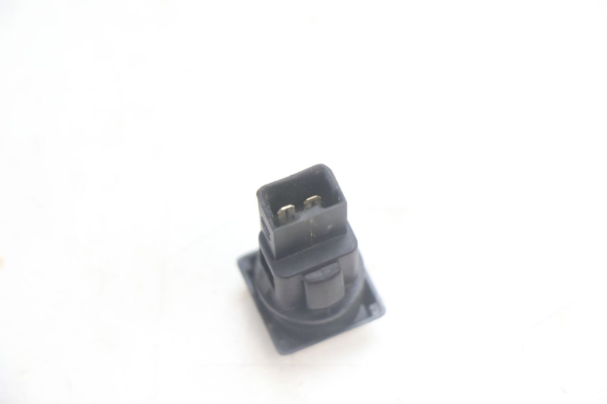 photo de MANDO APERTURA ASIENTO PIAGGIO MP3 HPE 530 (2022 - 2026) - Otra perspectiva