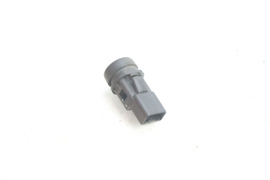 photo de MANDO APERTURA ASIENTO PIAGGIO X8 STREET 125 (2006 - 2007) - Zoom estado de uso