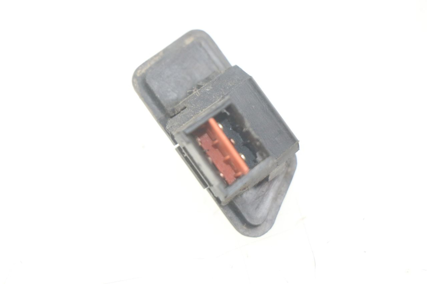 photo de INTERRUPTOR DE LUZ DE FARO. SYM ORBIT 2 2T 50 (2008 - 2018) - Detalle de la pieza