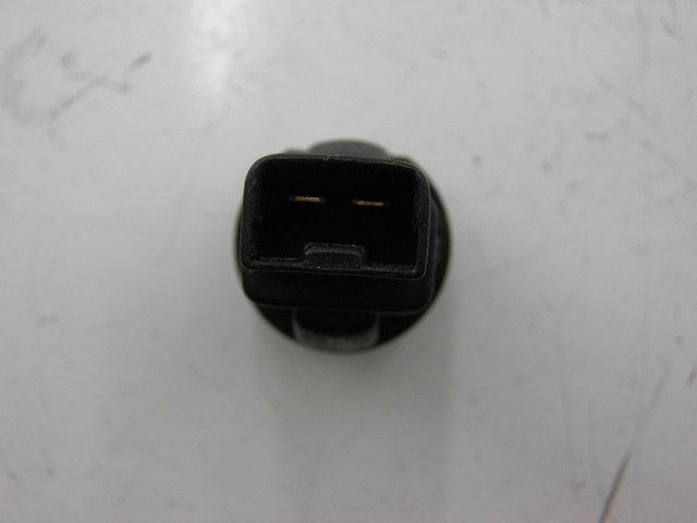 photo de CONMUTADOR PIAGGIO XEVO - X EVO 125 (2010 - 2015) - Zoom estado de uso