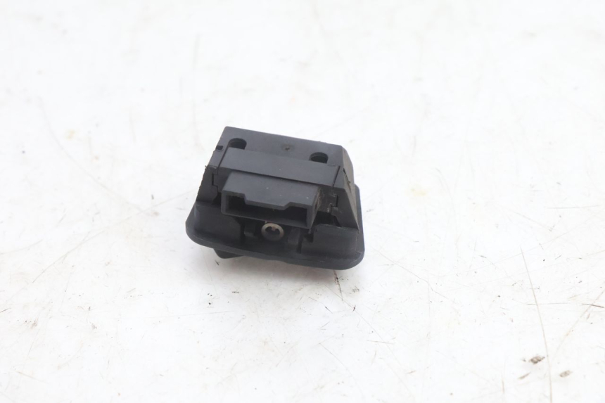 photo de INTERRUPTOR DE LUZ ALTA HONDA FES PANTHEON 2T 125 (1998 - 2002) - Detalle de la pieza
