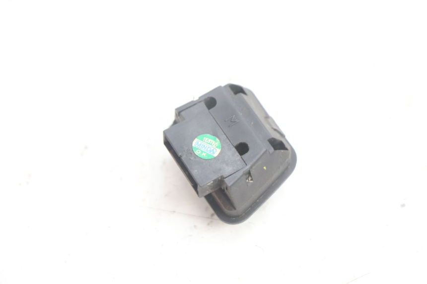 photo de CONMUTADOR LUCES PIAGGIO LIBERTY 125 (1998 - 2008) - Zoom estado de uso