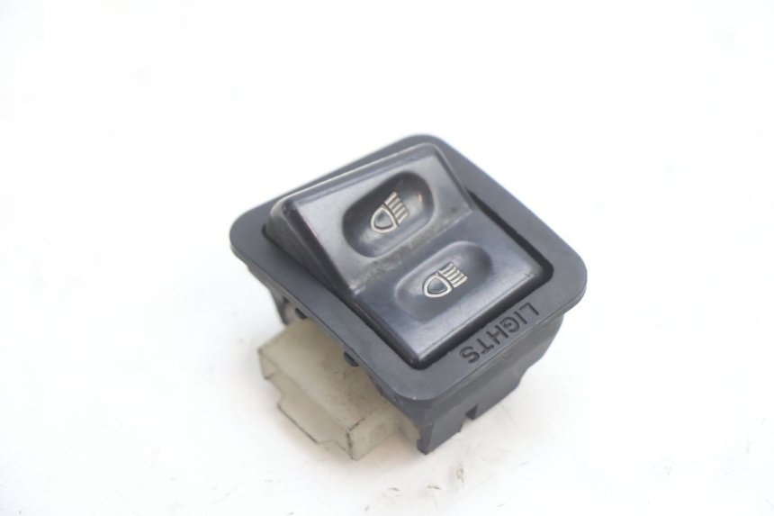 photo de CONMUTADOR LUCES KYMCO MOVIE S 125 (2009 - 2018) - Detalle de la pieza