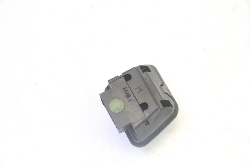 photo de CONMUTADOR LUCES PIAGGIO MP3 LT 300 (2010 - 2016) - Otra perspectiva