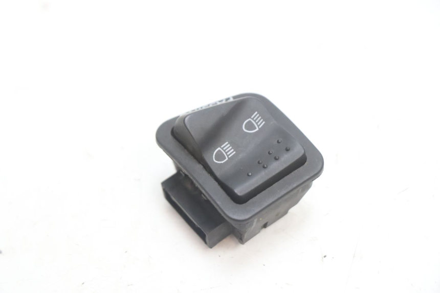 photo de CONMUTADOR LUCES PIAGGIO MP3 LT 300 (2010 - 2016) - Detalle de la pieza