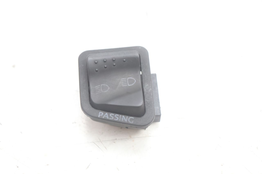 photo de CONMUTADOR LUCES PIAGGIO MP3 125 (2006 - 2014) - Vista principal