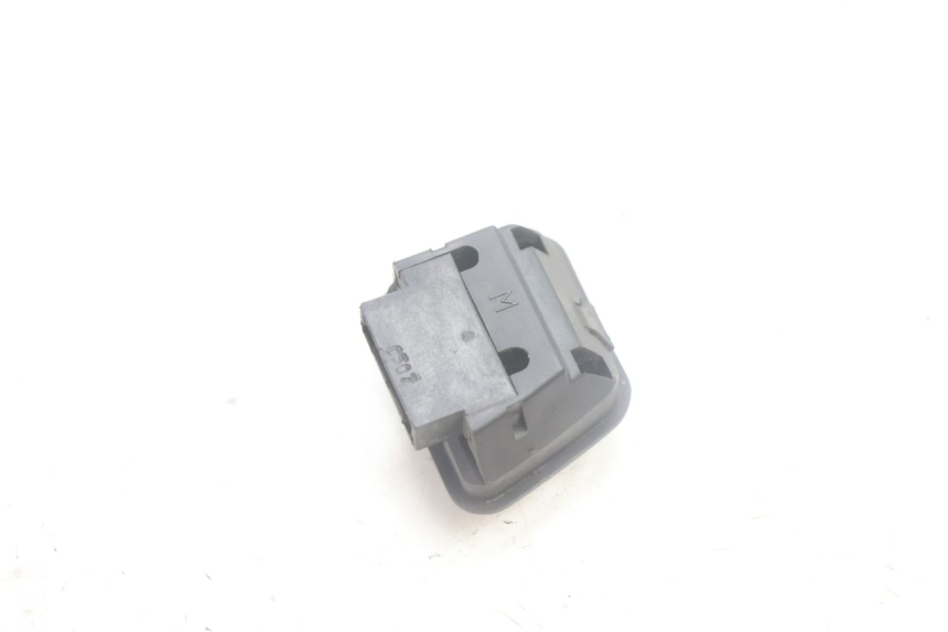 photo de CONMUTADOR LUCES PIAGGIO MP3 125 (2006 - 2014) - Otra perspectiva