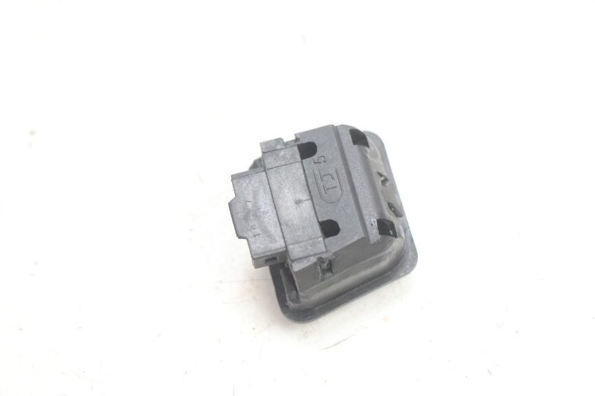 photo de CONMUTADOR LUCES KYMCO LIKE 4T 50 (2019 - 2025) - Otra perspectiva