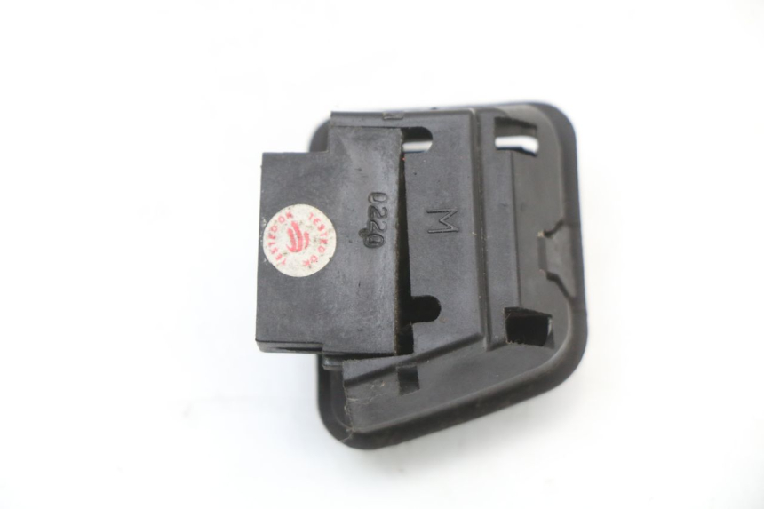 photo de INTERRUPTOR DE LUZ ALTA PIAGGIO NEW TYPHOON 50 (2018 - 2021) - Otra perspectiva