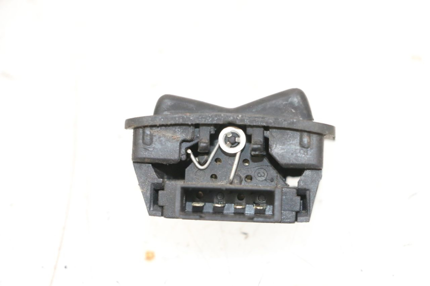 photo de INTERRUPTOR DE LUZ ALTA SYM ORBIT 2 4T 50 (2008 - 2017) - Zoom estado de uso