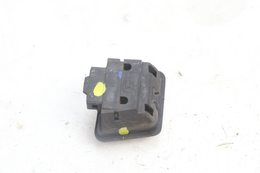 photo de INTERRUPTOR DE LUZ ALTA SYM ORBIT 2 4T 50 (2008 - 2017) - Detalle de la pieza