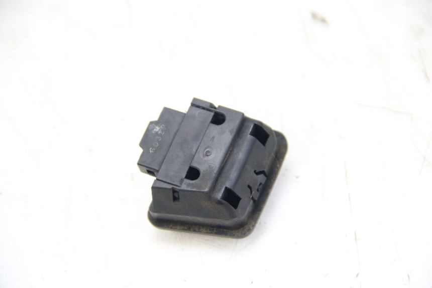 photo de INTERRUPTOR DE LUZ ALTA HONDA PES PS I 125 (2006 - 2012) - Detalle de la pieza