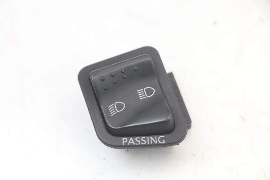 photo de CONMUTADOR LUCES PIAGGIO LIBERTY IGET 4T 50 (2021 - 2025) - Vista principal