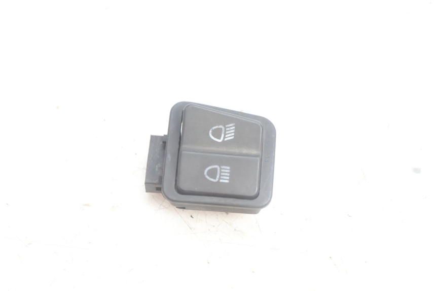 photo de CONMUTADOR LUCES JM MOTORS SANTANA EVO 50 (2024 - 2026) - Vista principal