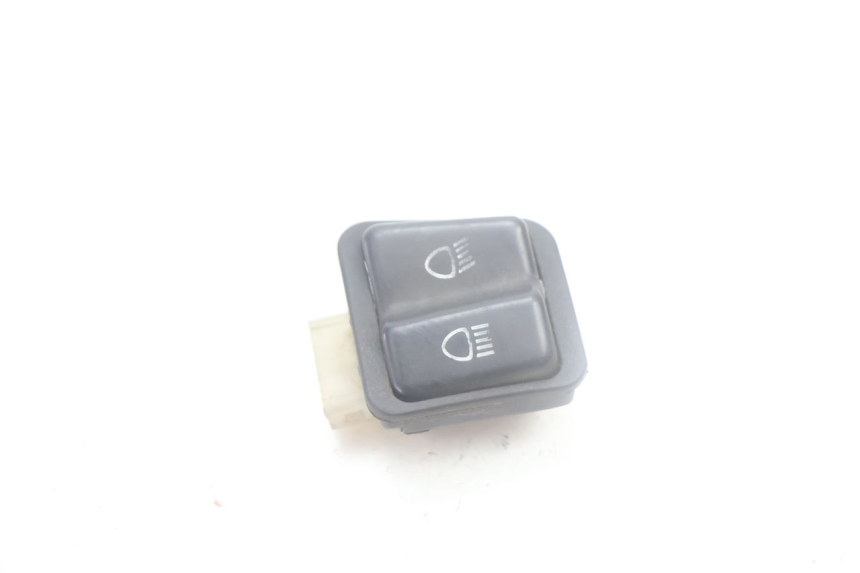 photo de INTERRUPTOR DE LUZ ALTA HONDA SCV LEAD 100 (2003 - 2007) - Vista principal