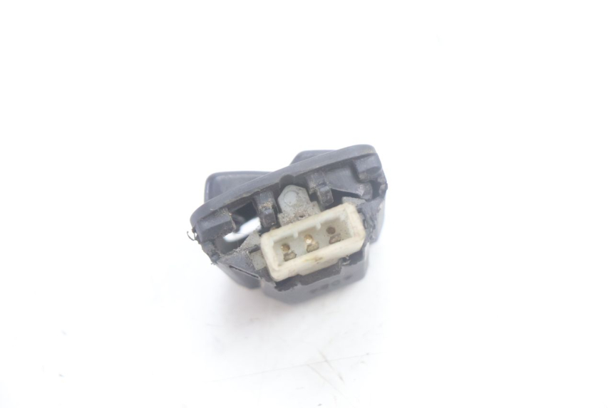 photo de INTERRUPTOR DE LUZ ALTA HONDA SCV LEAD 100 (2003 - 2007) - Zoom estado de uso