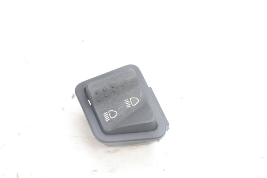 photo de INTERRUPTOR DE LUZ ALTA APRILIA SR 2T 50 (2012 - 2017) - Vista principal