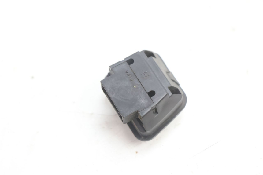 photo de CONMUTADOR LUCES GILERA STALKER 50 (2004 - 2014) - Otra perspectiva