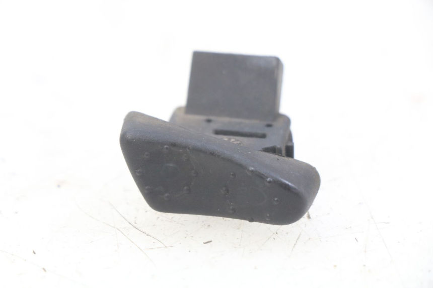 photo de INTERRUPTOR DE LUZ ALTA PIAGGIO VESPA S 2T 50 (2007 - 2014) - Vista principal