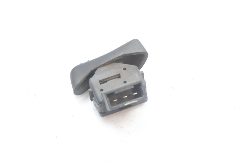 photo de INTERRUPTOR DE LUZ ALTA PIAGGIO VESPA S 2T 50 (2007 - 2014) - Primer plano técnico
