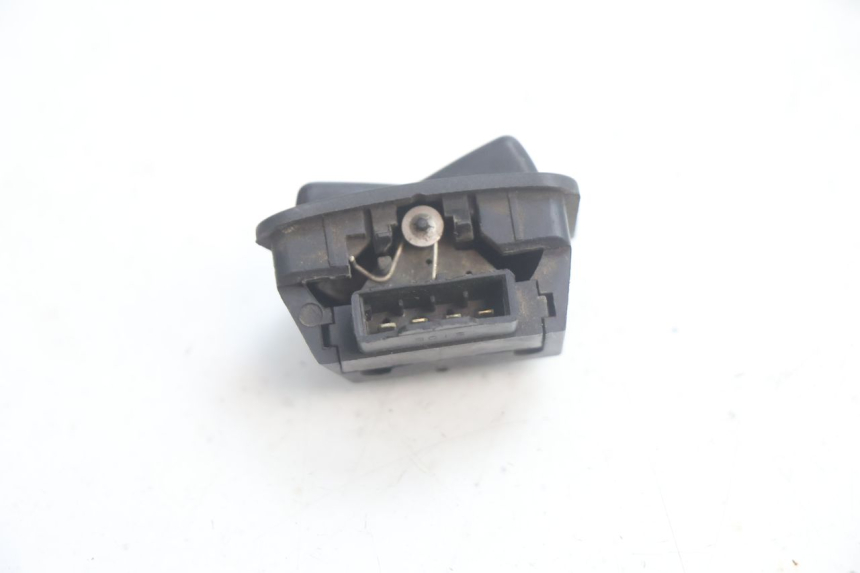 photo de INTERRUPTOR DE LUZ ALTA YAMAHA XMAX X-MAX 125 (2006 - 2009) - Zoom estado de uso