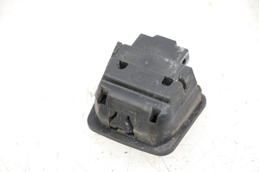 photo de INTERRUPTOR DE LUZ ALTA SYM X-PRO 4T 50 (2014 - 2021) - Detalle de la pieza