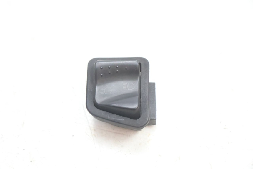photo de CONMUTADOR LUCES PIAGGIO X8 STREET 125 (2006 - 2007) - Vista principal