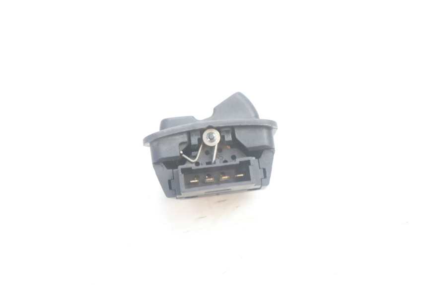 photo de CONMUTADOR LUCES PIAGGIO X9 AMALFI 180 (2000 - 2003) - Zoom estado de uso