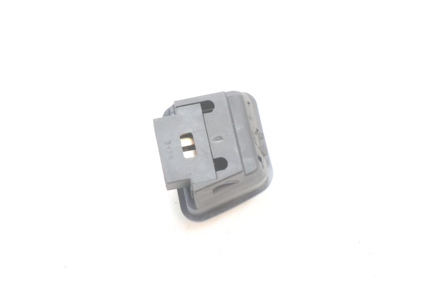 photo de CONMUTADOR LUCES PIAGGIO X9 AMALFI 180 (2000 - 2003) - Otra perspectiva