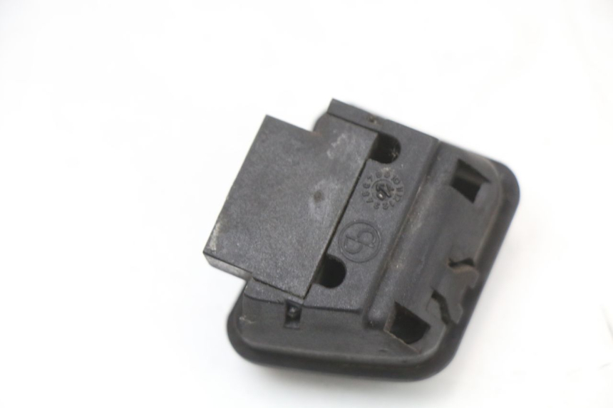 photo de INTERRUPTOR DE LUZ ALTA PIAGGIO X9 125 (2000 - 2003) - Otra perspectiva