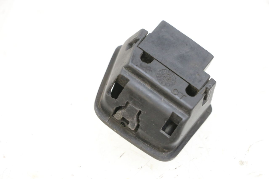 photo de INTERRUPTOR DE LUZ ALTA PIAGGIO ZIP 2T 50 (2009 - 2019) - Detalle de la pieza