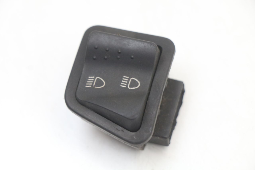 photo de INTERRUPTOR DE LUZ ALTA PIAGGIO ZIP 4T 50 (2018 - 2020) - Vista principal