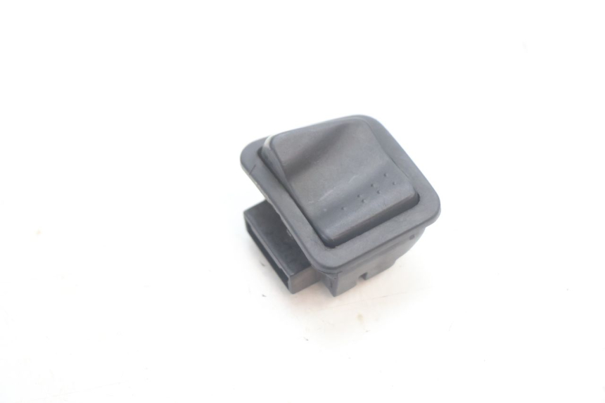 photo de CONMUTADOR LUCES PIAGGIO ZIP 4T 50 (2006 - 2017) - Detalle de la pieza