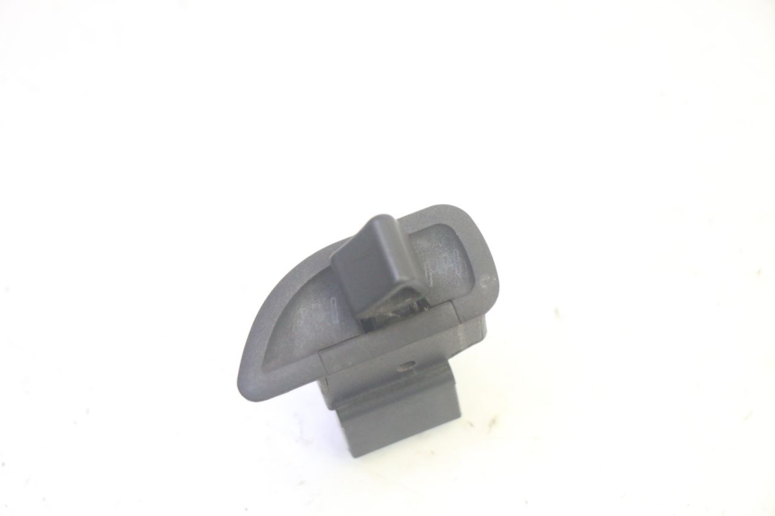 photo de INTERRUPTOR DE BLOQUEO DE RODILLO PIAGGIO MP3 LT 400 (2007 - 2012) - Vista principal